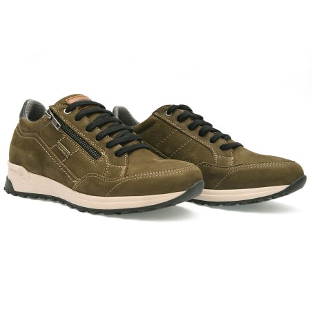 Deportivo estilo Senakers con membrana impermeable PUMA5185