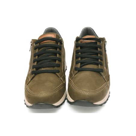 Deportivo estilo Senakers con membrana impermeable PUMA5185